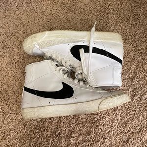 Nike Blazer Mid ‘77 Vintage ‘White Black’